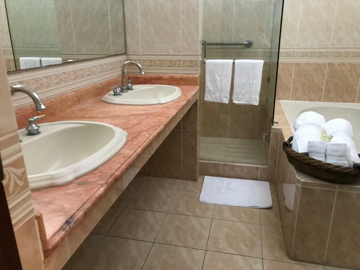 Hotel Belvedere Guatemala City Luaran gambar